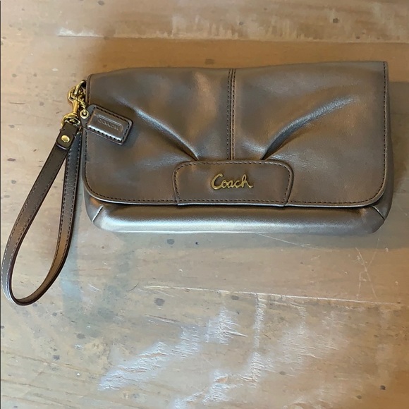 Coach Handbags - Coach Flap Wristlet